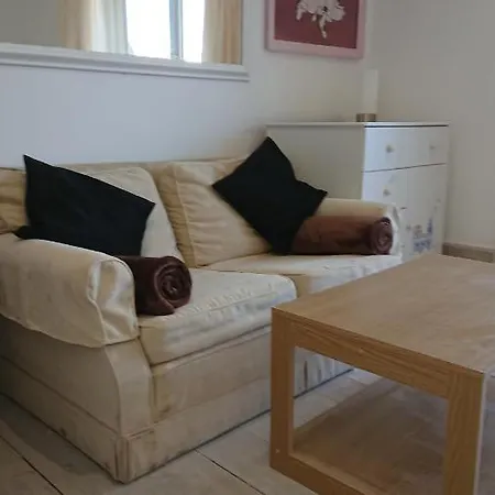 Surf Lookout - King Size En-suite With Sea Views * 뉴키